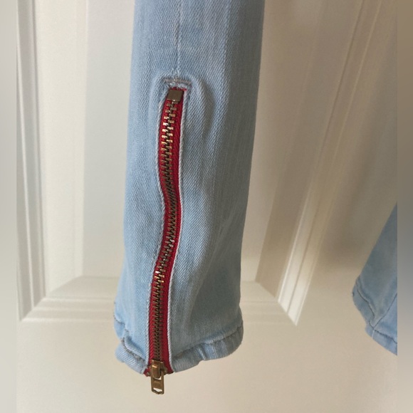 Etienne Marcel light wash denim with red zippers - Picture 4 of 11